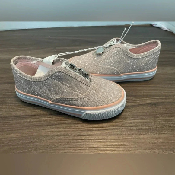 US Sports Baby Toddler Girls’ Sparkling Pink Slip On Zipper Sneaker Shoes Size 8 - Picture 2 of 7